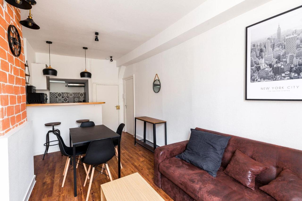 Au Manhattan Auxerre Εξωτερικό φωτογραφία